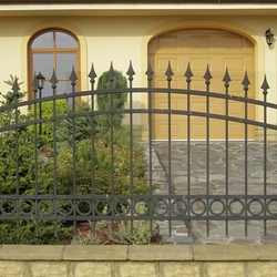 Forged fence piece in black color – fencing of a family home