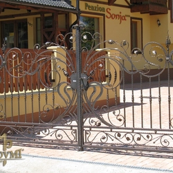 A wrought iron gate with a trace of romance - A special gate