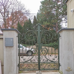 Forged gate crafted by the Artistic Smithery UKOVMI for our client in Austria