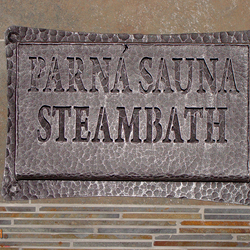 Schmiedeeisernes Türschild für die Sauna